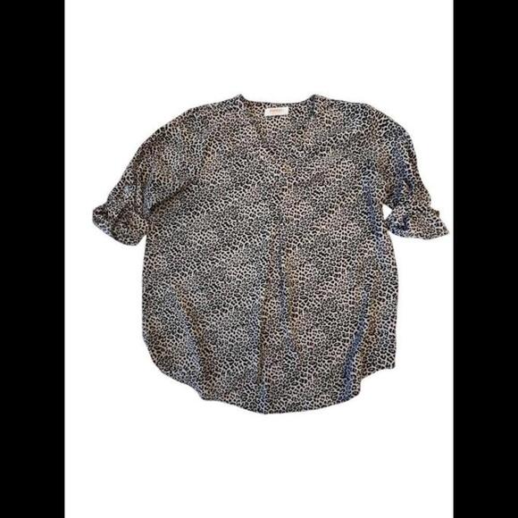 Renee C Chic Leopard Print Blouse - Versatile Casual Top - Picture 1 of 8